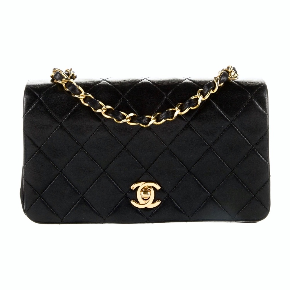 Chanel Lamb Skin CC Logo Noir Crossbody
